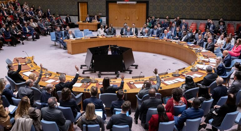 Conflito no Oriente Médio: ONU Veta Resolução sobre o Estreito de Ormuz e Aumenta Tensões Globais