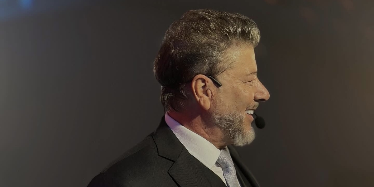Conferência em Santa Maria Alerta Igreja sobre Autoridade Espiritual e Alinhamento com Deus