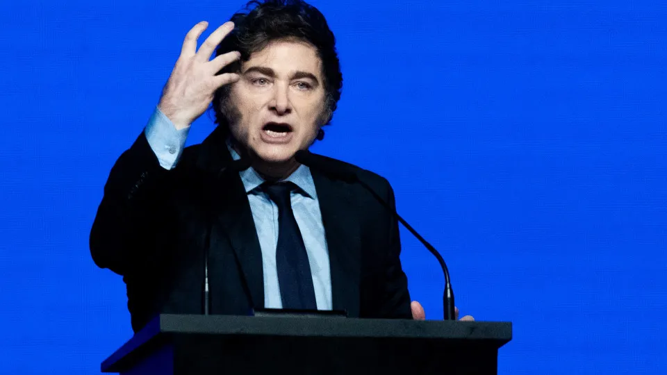 Escândalo no Congresso Argentino: Ministro de Milei Enfrenta Interrogatório Público