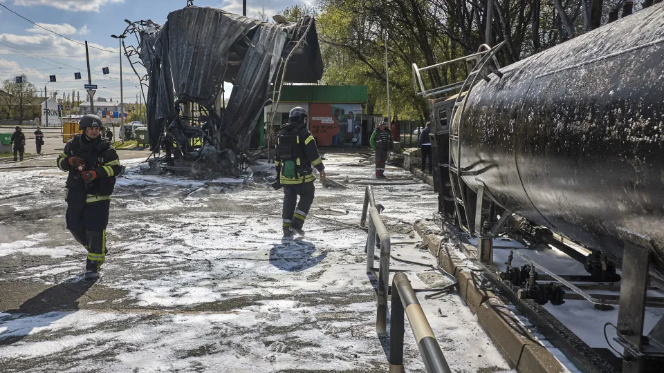 A Escalada do Conflito: Ataques Russos em Odessa e Kherson Deixam Mortos e Feridos
