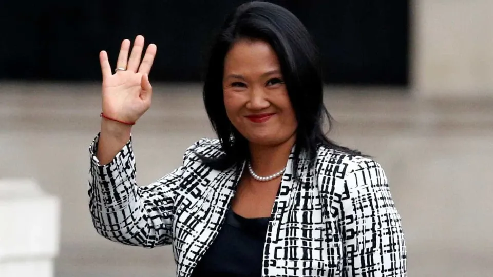 Eleições Presidenciais no Peru: Keiko Fujimori e Roberto Sánchez Empatam em Boca de Urna