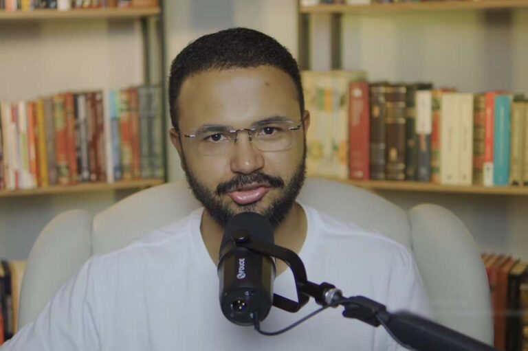 Pastor Caio Modesto Critica Marcha para Jesus: Um Desvio Perigoso da Verdade Cristã