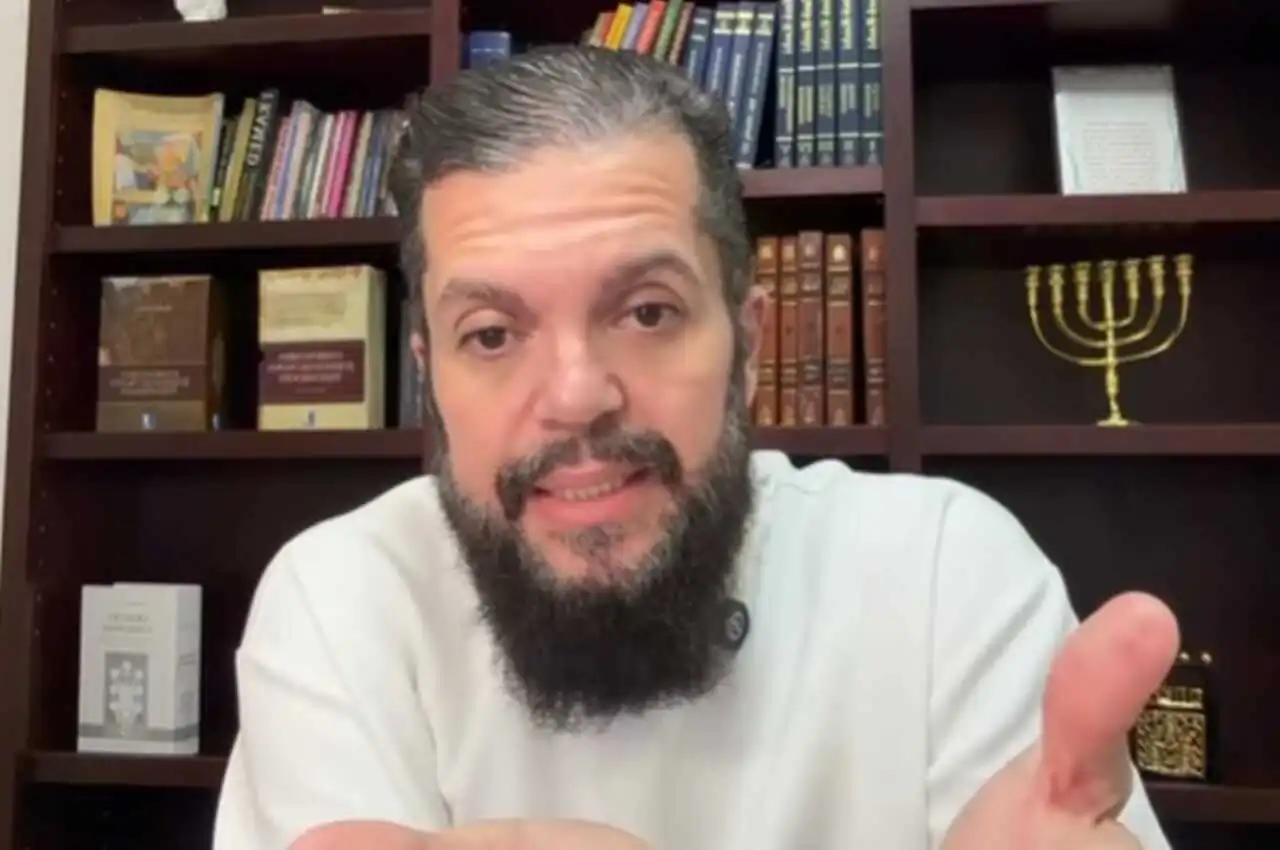 Liberdade Religiosa em Xeque: Apóstolo Agenor Duque Levanta Debate Crucial