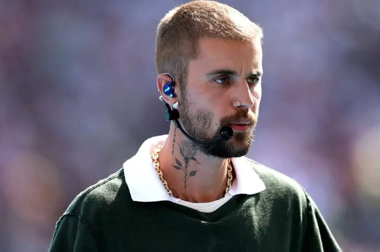 Justin Bieber Leva Mensagem de Fé ao Mundial: 'Everything Hallelujah' Brilha na Final da Copa do Mundo de 2026