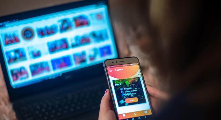 A Exclusão Digital dos Idosos: Um Desafio Emergente para a Sociedade Moderna