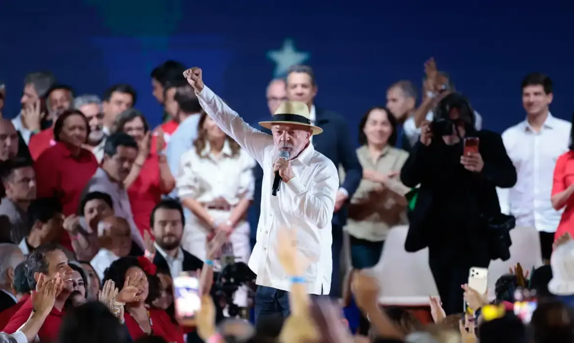 Lula é Oficializado como Candidato à Presidência em 2026: Um Novo Capítulo na Política Brasileira