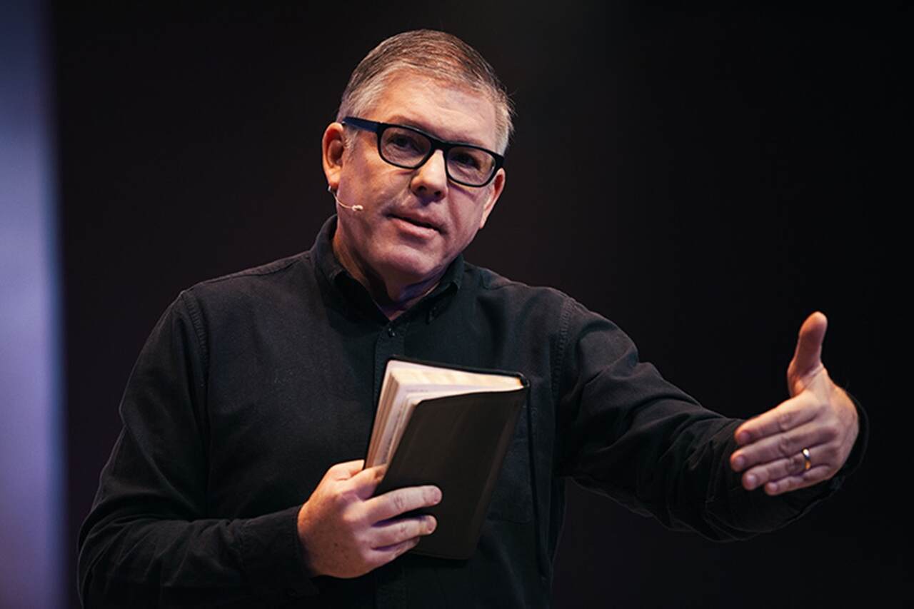Pastor Ed René Kivitz Abre Debate sobre Homoafetividade e Fé Cristã