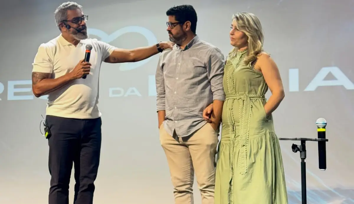 Pastor Kenner Terra Retorna à Igreja Batista da Praia do Canto: Um Novo Capítulo na Comunidade Cristã