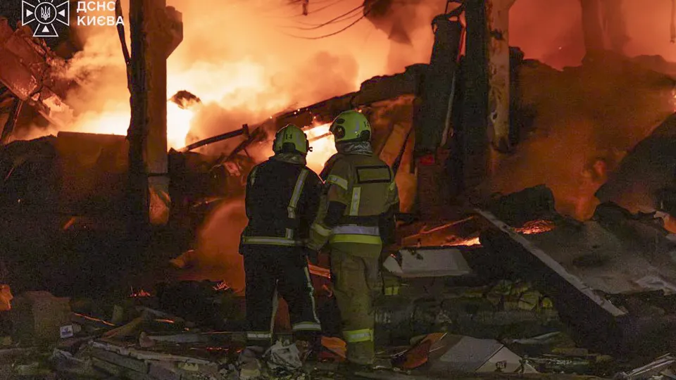 Conflito Aumenta Tensão: Ataques na Rússia e Ucrânia Resultam em Mortes e Destruição