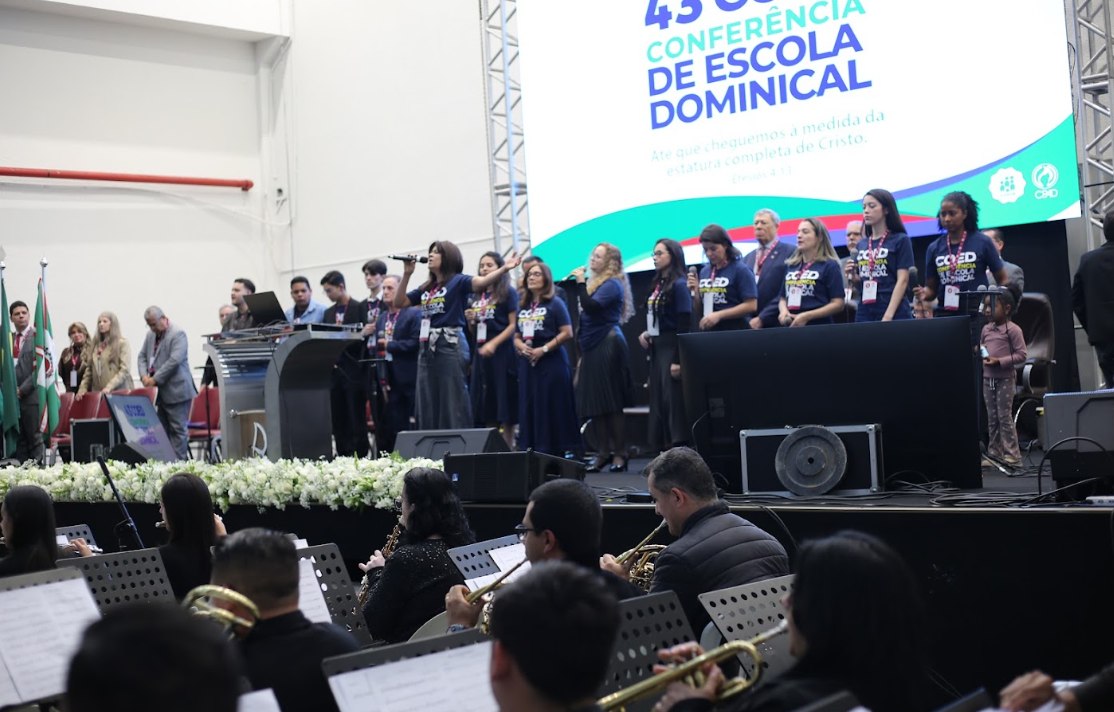 Educação Cristã em Foco: 804 Participantes na 43ª Conferência de Escola Dominical em Curitiba