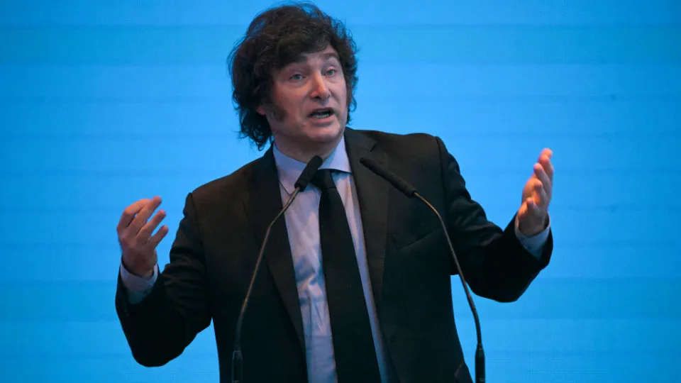 Deputado Argentino Lidera Delegação a Brasília para Rejeitar Declarações de Milei sobre Lula