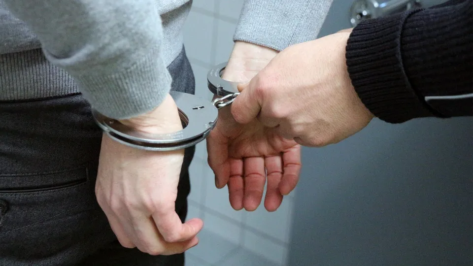 Brasileiro é Preso nos EUA por Homicídio: Um Caso Chocante e suas Implicações