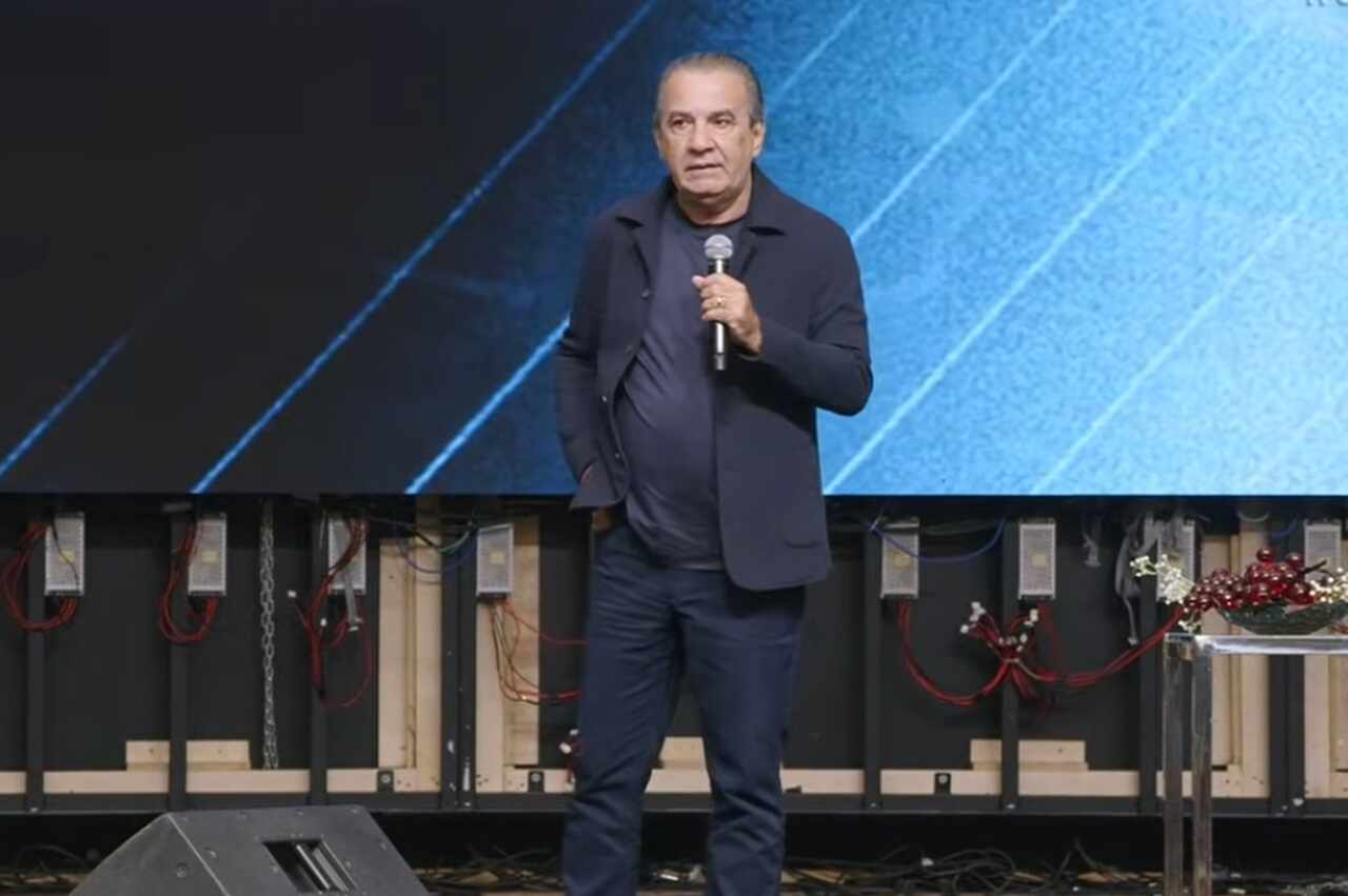 Silas Malafaia Ameaça Prisão e Denuncia Perseguição Política em Culto